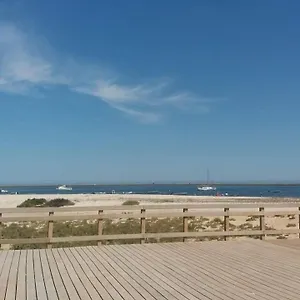 Primo Dos Caracois Bed & Breakfast